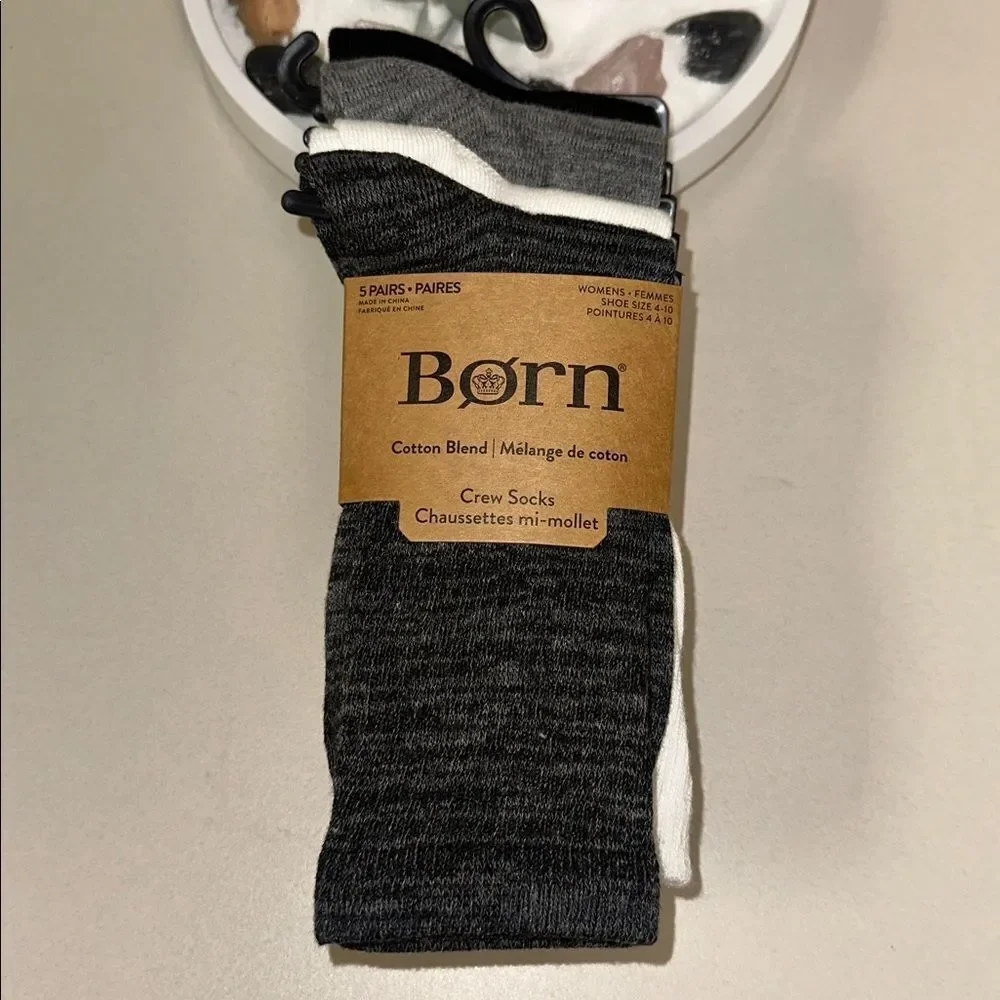 BORN Gray Black White US W 4-10 Super Soft Crew Socks Pack of 5